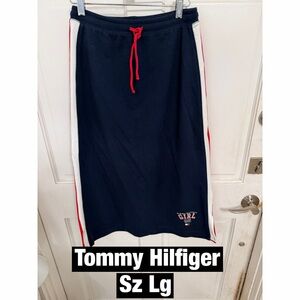 Tommy Hilfiger Navy Athletic Skirt with Red & White Striped side Accents Sz Lg
